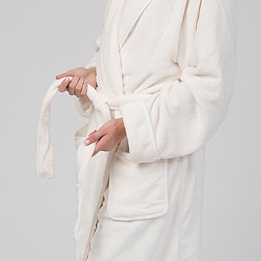 Nestwell&trade; Large/X-Large Unisex Plush Robe in Egret. View a larger version of this product image.