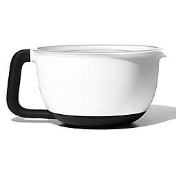 OXO Good Grips® 4 qt. Mixing Bowl with Lid in White/Black