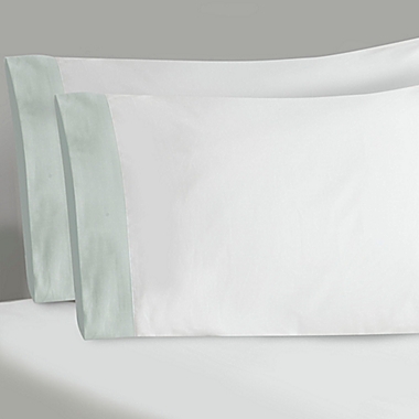 Everhome&trade; Chambray Cuff 400-Thread-Count Standard Pillowcases in White/Sprout Green (Set of 2). View a larger version of this product image.