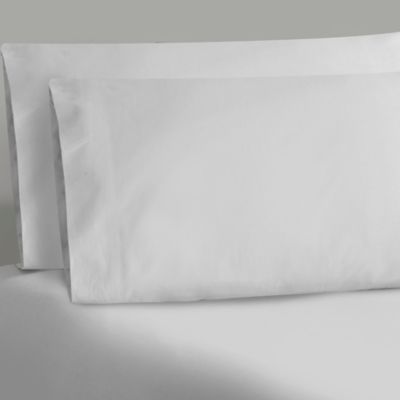 Everhome&trade; Chambray Solid 400-Thread-Count Pillowcases (Set of 2)