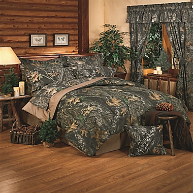 Mossy Oak New Break Up 4-Piece Comforter Set. View a larger version of this product image.