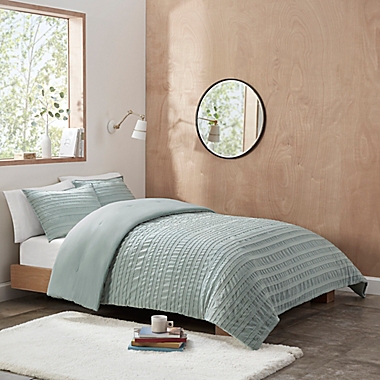 UGG&reg; Devon 2-Piece Reversible Twin/Twin XL Comforter Set in Sidewalk. View a larger version of this product image.
