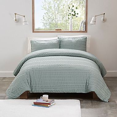 UGG&reg; Devon 2-Piece Reversible Twin/Twin XL Comforter Set in Sidewalk. View a larger version of this product image.