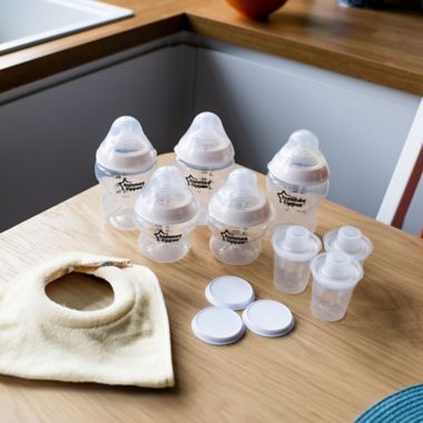 Tommee Tippee&reg; Formula Feeding Solution Kit. View a larger version of this product image.