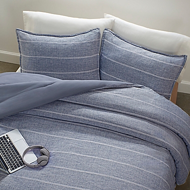 UGG&reg; Devon 2-Piece Twin/Twin XL Duvet Cover Set in Navy. View a larger version of this product image.