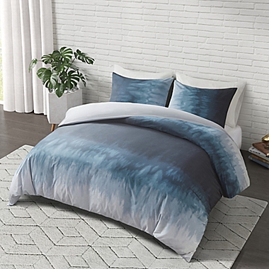 CosmoLiving Jessa Cotton Printed Comforter Set. View a larger version of this product image.