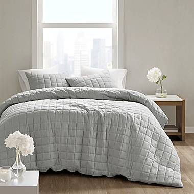 N Natori Cocoon 3-Piece Quilt Top King/California King Comforter Set in Grey. View a larger version of this product image.