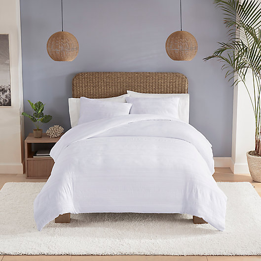 Valeria Stripes Pattern Luxurious Duvet Cover Sets Fully Reversible Bedding Sets 