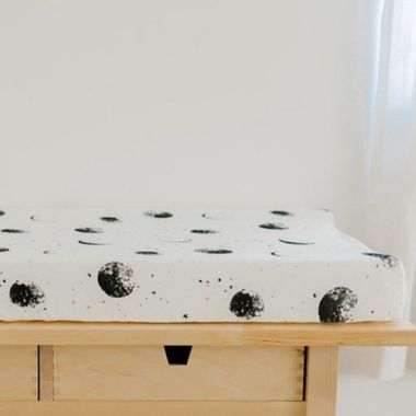 goumi&reg; Many Moons 3-Piece Organic Cotton Crib Bedding Set in White/Black. View a larger version of this product image.
