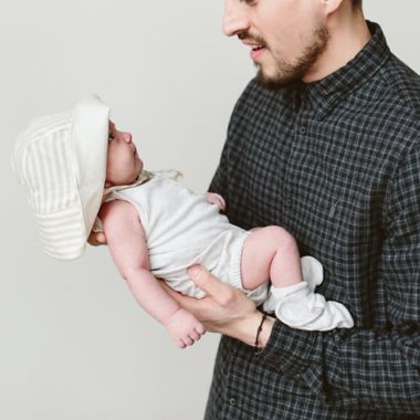 goumi Size 0-3M 2-Piece Organic Cotton Mitts and Booties Set in Grey/Navy. View a larger version of this product image.