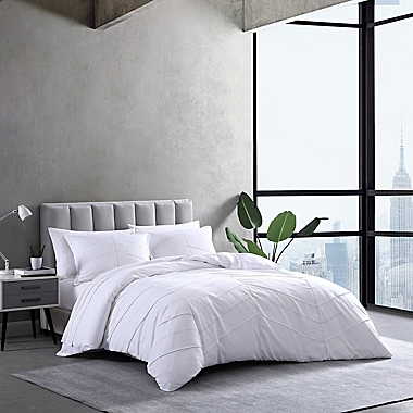 City Scene Courtney 3-Piece Full/Queen Comforter Set in White. View a larger version of this product image.