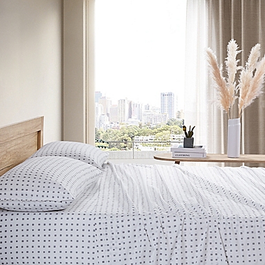 City Scene&reg; Penelope Cotton Percale Sheet Set. View a larger version of this product image.