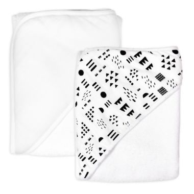 The Honest Company&reg; 9-Piece Bubbles &amp; Cuddles Bath Gift Set in Black/White. View a larger version of this product image.