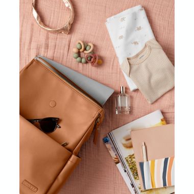 SKIP*HOP&reg; Greenwich Vari Diaper Backpack in Toffee. View a larger version of this product image.