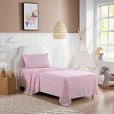 Eddie Bauer&reg; Poppy Plaid Bedding Collection. View a larger version of this product image.