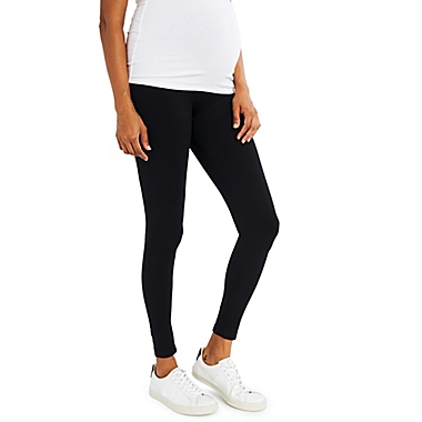 A Pea in The Pod&reg; Medium Maternity Seamless Compression Legging in Black. View a larger version of this product image.