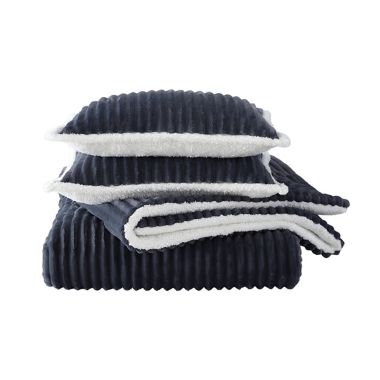 UGG&reg; Avery 3-Piece Reversible Full/Queen Comforter Set in Ocean Ribbed. View a larger version of this product image.