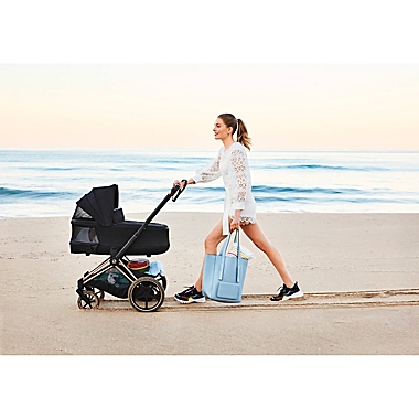 CYBEX Platinum e-Priam Stroller with Rose Gold Frame and Fancy Pink Seat. View a larger version of this product image.