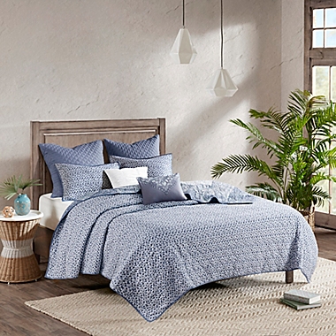 Urban Habitat Maggie 7-Piece Full/Queen Reversible Cotton Coverlet Set. View a larger version of this product image.