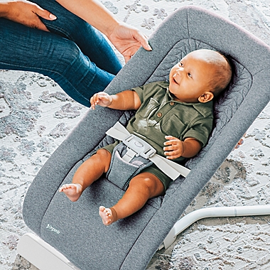 Chicco&reg; E-Motion&trade; Auto-Glider &amp; Bouncer in Grey. View a larger version of this product image.