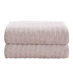 J. Queen New York Cesme 2-Piece Bath Towel Set in Lavender