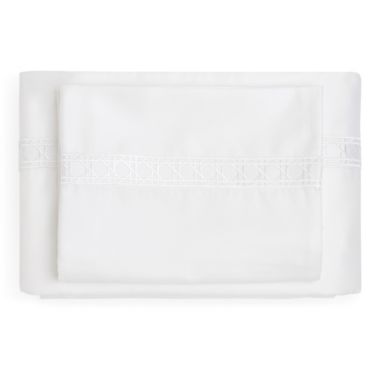 Everhome&trade; Egyptian Cotton Cane Embroidered 700-Thread-Count Twin XL Flat Sheet in White. View a larger version of this product image.