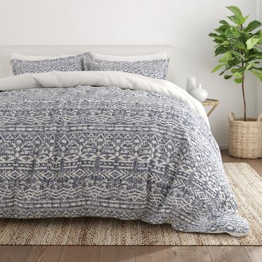 Home Collection iEnjoy Home&reg; Modern Rustic 3-Piece Reversible Duvet Cover Set. View a larger version of this product image.