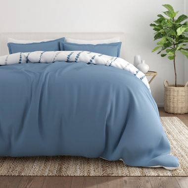 Home Collection iEnjoy Home&reg; Urban Vibe 3-Piece Reversible Duvet Cover Set. View a larger version of this product image.