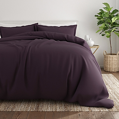 Solid 3-Piece Full/Queen Duvet Cover Set in Purple. View a larger version of this product image.
