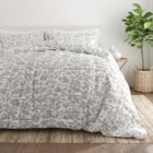 Alternate image 2 for Home Collection Abstract Garden 3-Piece Comforter Set