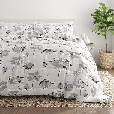 Home Collection Magnolia Print 3-Piece Comforter Set. View a larger version of this product image.