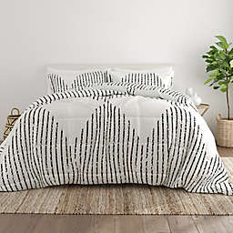 Home Collection Diamond Stripe 3-Piece King/California King Comforter Set in Grey