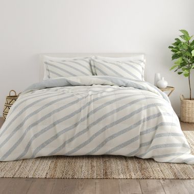 Home Collection Distressed Stripe 3-Piece Reversible Comforter Set. View a larger version of this product image.
