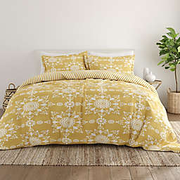 Home Collection Daisy Medallion 3-Piece Reverse King/California King Comforter Set in Yellow