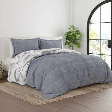 Home Collection Molly Botanical 3-Piece Reversible Comforter Set. View a larger version of this product image.