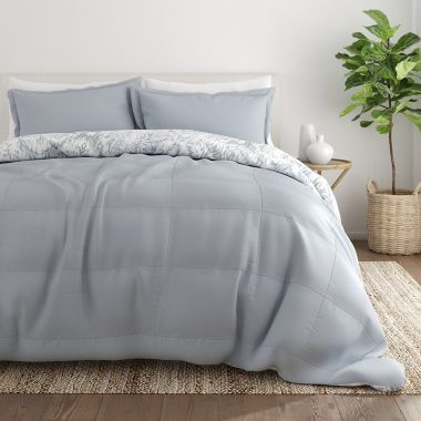 Home Collection English Countryside 3-Piece Reversible Comforter Set. View a larger version of this product image.