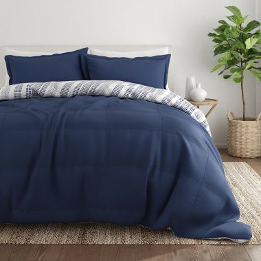 Home Collection Farmhouse Dreams 3-Piece Reversible Comforter Set. View a larger version of this product image.