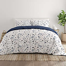Home Collection® Forget Me Not 3-Piece Reversible Full/Queen Comforter Set in Navy