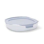Rubbermaid&reg; DuraLite&trade;a 1.75-Quart Square Bakeware Dish with Lid