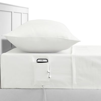 Studio 3B&trade; Cell Phone Pocket 300-Thread-Count Twin/Twin XL Sheet Set in White
