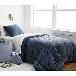 UGG® Corey 2-Piece Reversible Twin/Twin XL Comforter Set in Pacific Blue