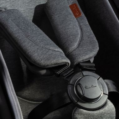 Silver Cross&reg; Wave 2022 Convertible Stroller in Zinc. View a larger version of this product image.