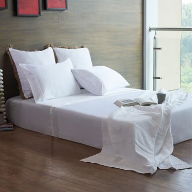 Everhome&trade; Egyptian Cotton Cane Embroidered Standard Pillowcases in White (Set of 2). View a larger version of this product image.