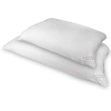 Everhome&trade; Dual Layer Comfort Medium Support Standard/Queen Bed Pillow. View a larger version of this product image.