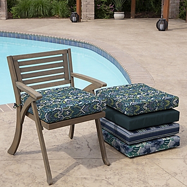 Arden Selections&trade; Damask Indoor/Outdoor Seat Cushion. View a larger version of this product image.