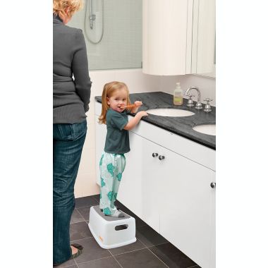 Dreambaby&reg; Toddler & Me&trade; 1-Step Potty Trainer and Step Stool in Grey. View a larger version of this product image.
