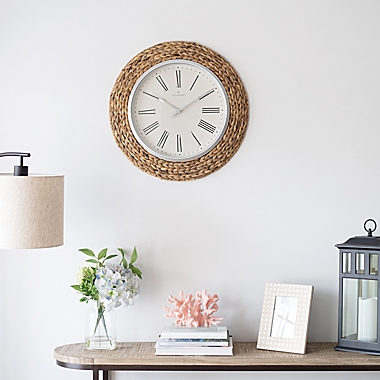 Everhome&trade; 20-Inch Water Hyacinth Wall Clock in Natural/Silver. View a larger version of this product image.