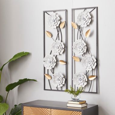 Ridge Road Decor 2-Piece Metal Contemporary Wall Decor Set in White. View a larger version of this product image.