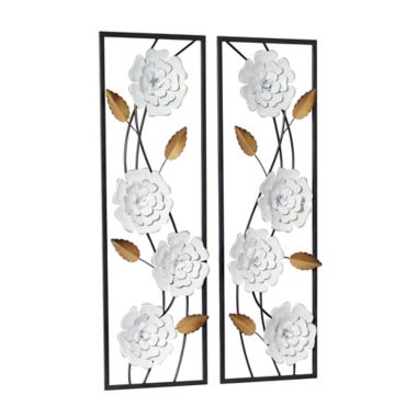 Ridge Road Decor 2-Piece Metal Contemporary Wall Decor Set in White. View a larger version of this product image.