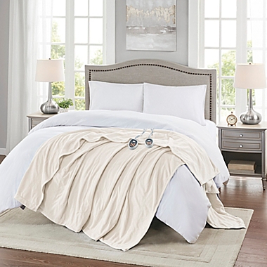 Beautyrest Heated Ribbed Micro Fleece King Blanket in Ivory. View a larger version of this product image.